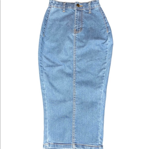 PrettyLittleThing Dresses & Skirts - COPY - Pretty Little Thing Blue Jean Skirt S 2, NWT
